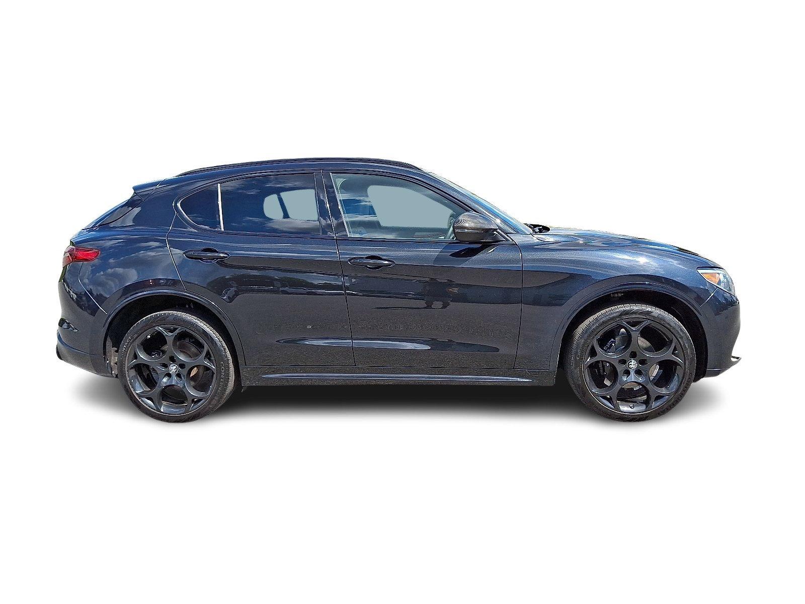 2023 Alfa Romeo Stelvio Vehicle Photo in Willow Grove, PA 19090