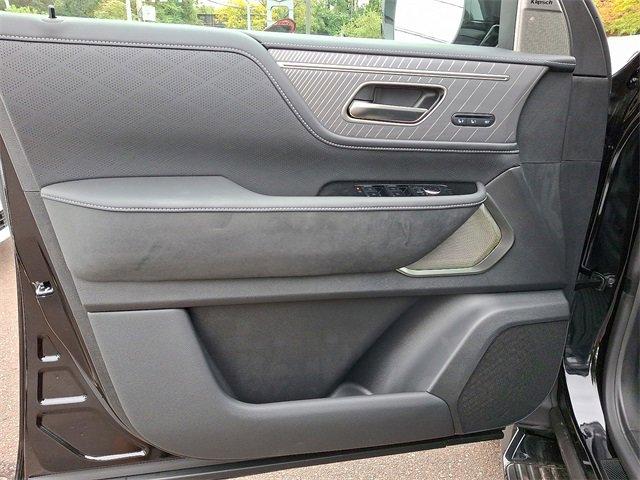 2026 INFINITI QX80 Vehicle Photo in Willow Grove, PA 19090