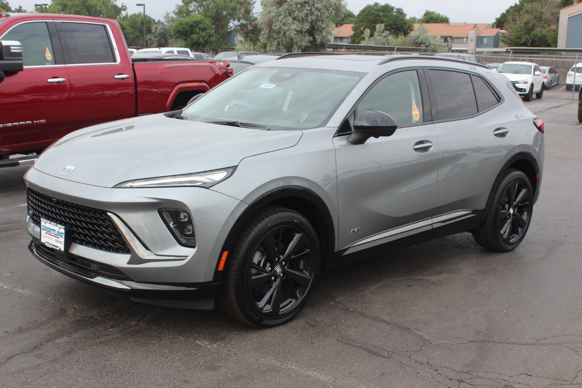 2025 Buick Envision Vehicle Photo in AURORA, CO 80012-4011