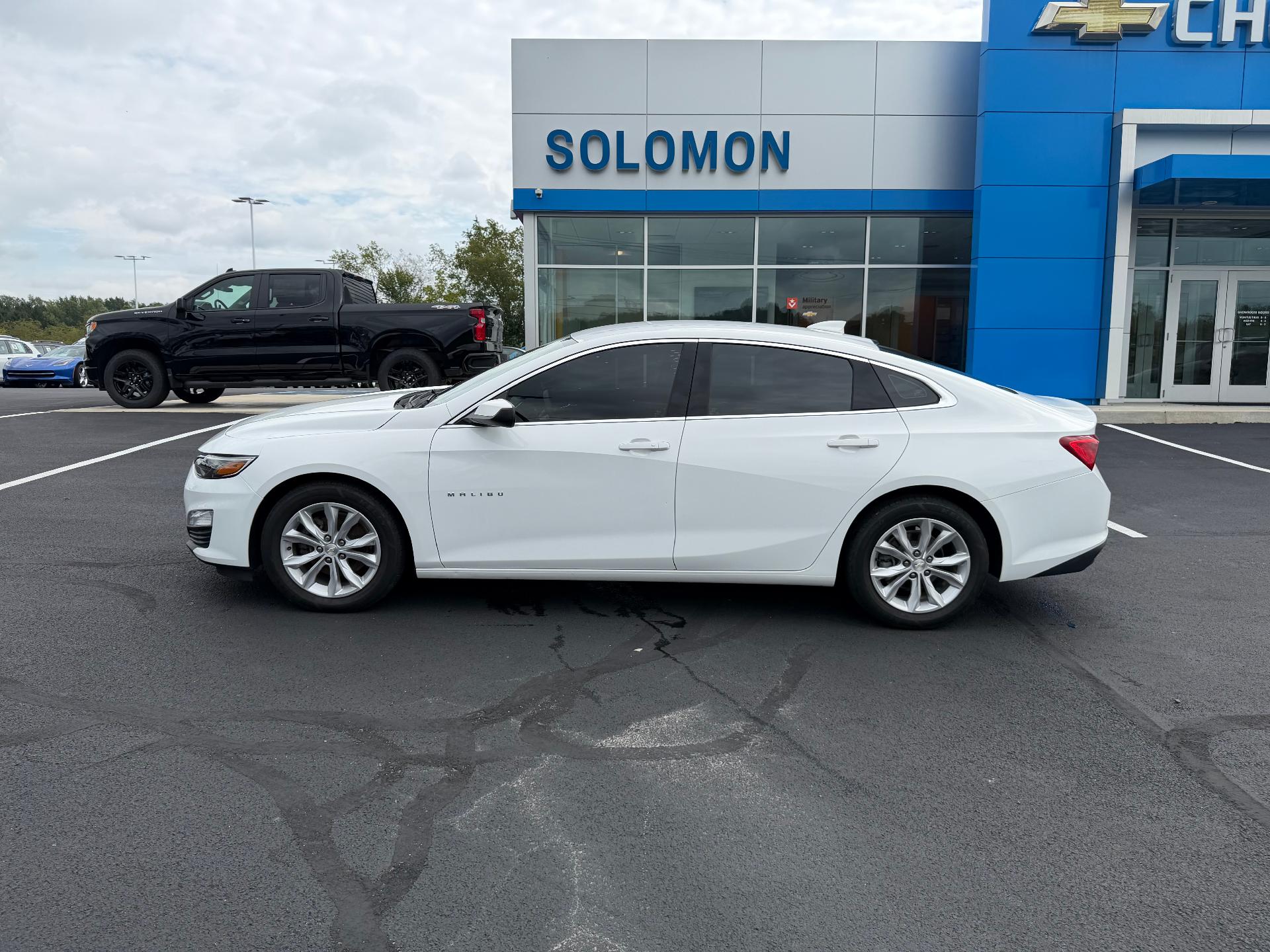 2023 Chevrolet Malibu LT - 2