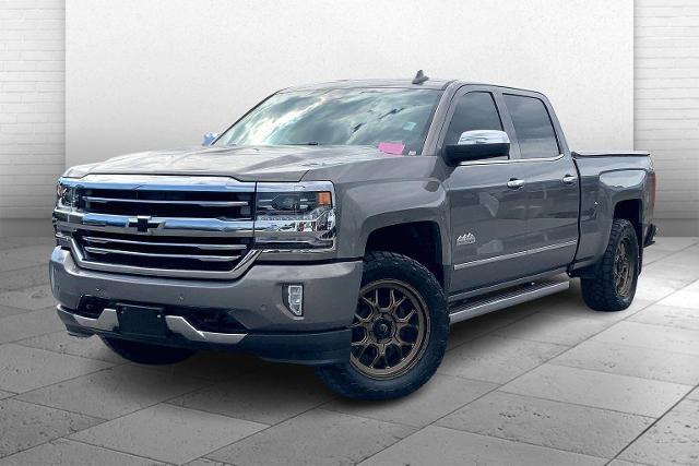 2017 Chevrolet Silverado 1500 Vehicle Photo in KANSAS CITY, MO 64114-4502