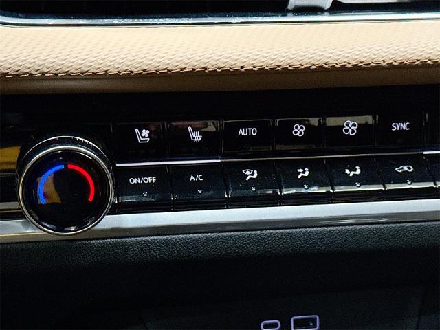 2026 Chevrolet Equinox Vehicle Photo in EVERETT, WA 98203-5662