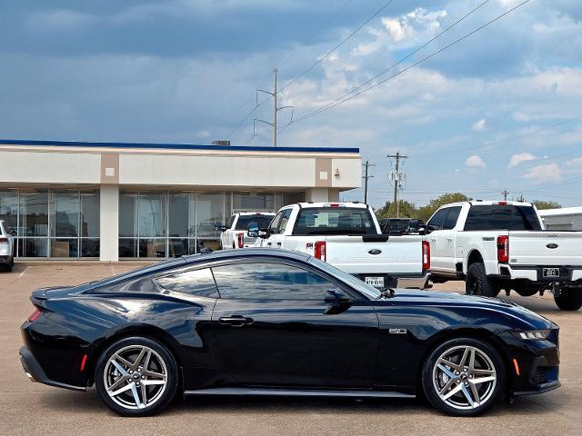 2024 Ford Mustang Vehicle Photo in Weatherford, TX 76087