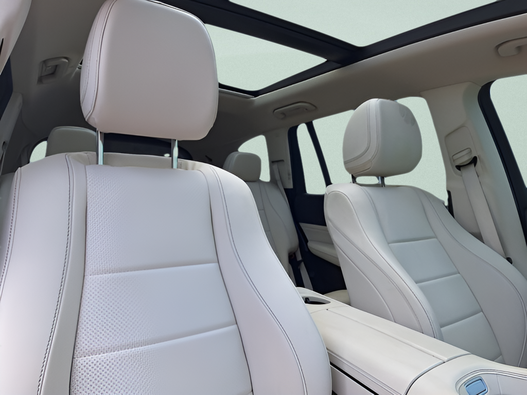 2024 Mercedes-Benz GLS photo 29 of 35