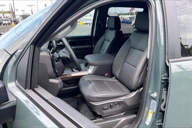 2025 Chevrolet Silverado 2500 HD Vehicle Photo in INDEPENDENCE, MO 64055-1314