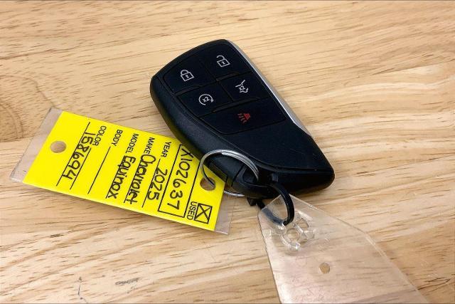 2025 Chevrolet Equinox EV Vehicle Photo in KANSAS CITY, MO 64114-4502