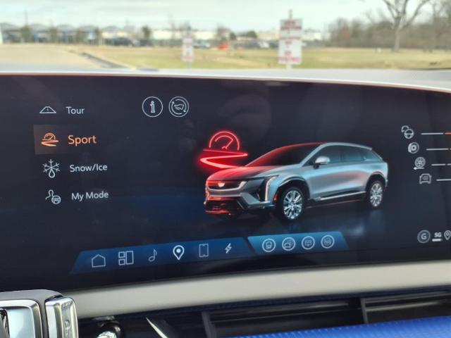 2025 Cadillac OPTIQ Vehicle Photo in Denton, TX 76205