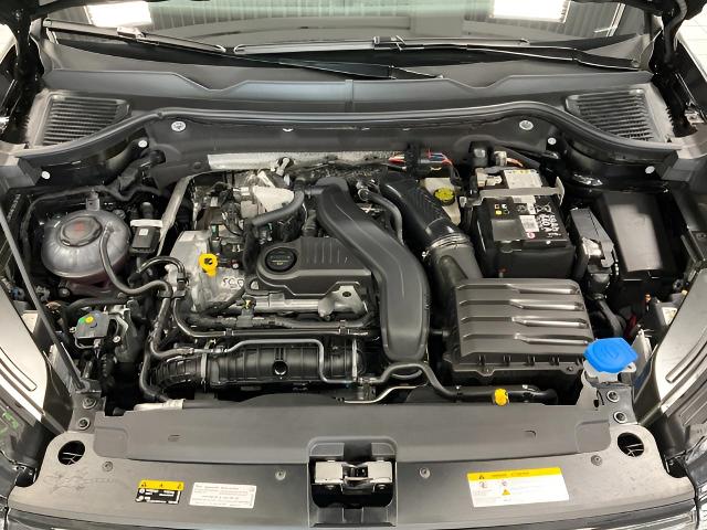 2025 Volkswagen Taos Vehicle Photo in Oshkosh, WI 54904