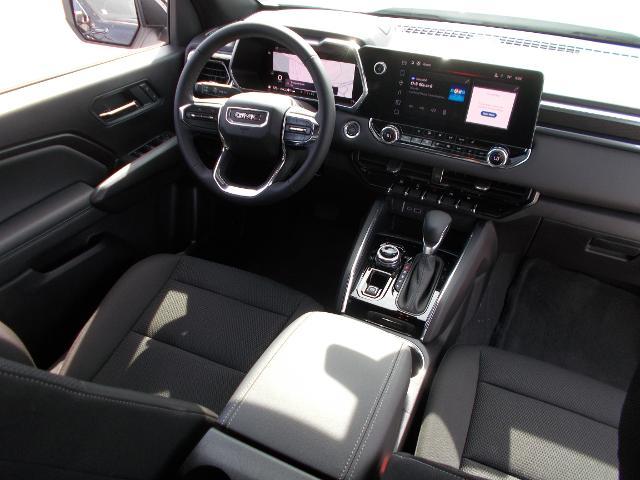 2026 GMC Canyon Vehicle Photo in LOWELL, MA 01852-4336