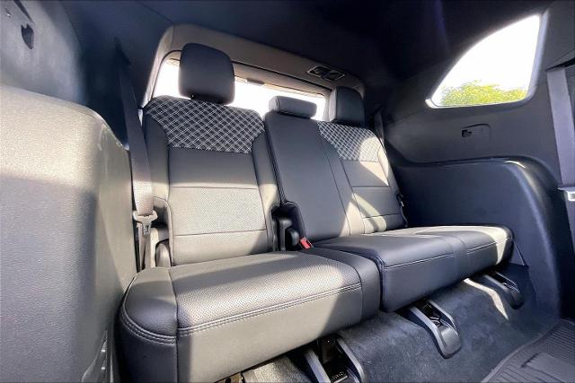 2024 GMC Acadia Vehicle Photo in INDEPENDENCE, MO 64055-1314