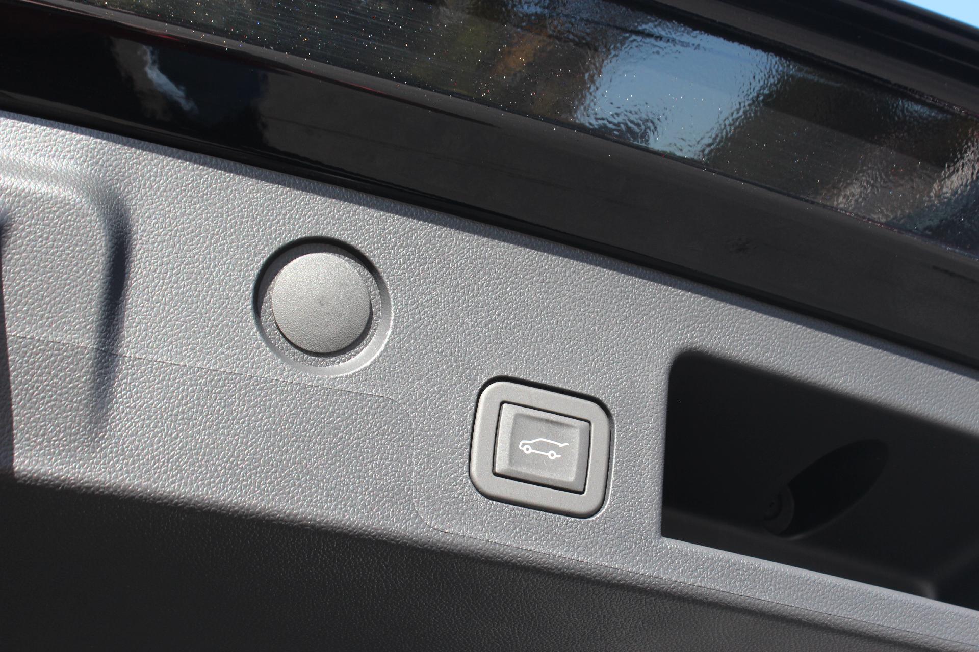 2026 GMC Terrain Vehicle Photo in AURORA, CO 80012-4011