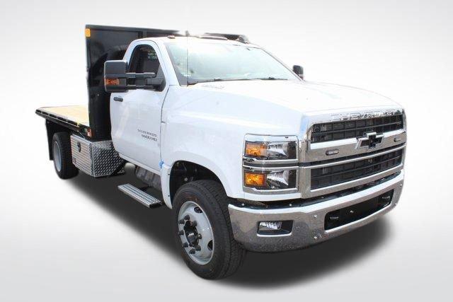 2023 Chevrolet Silverado 6500 HD Vehicle Photo in SAINT CLAIRSVILLE, OH 43950-8512