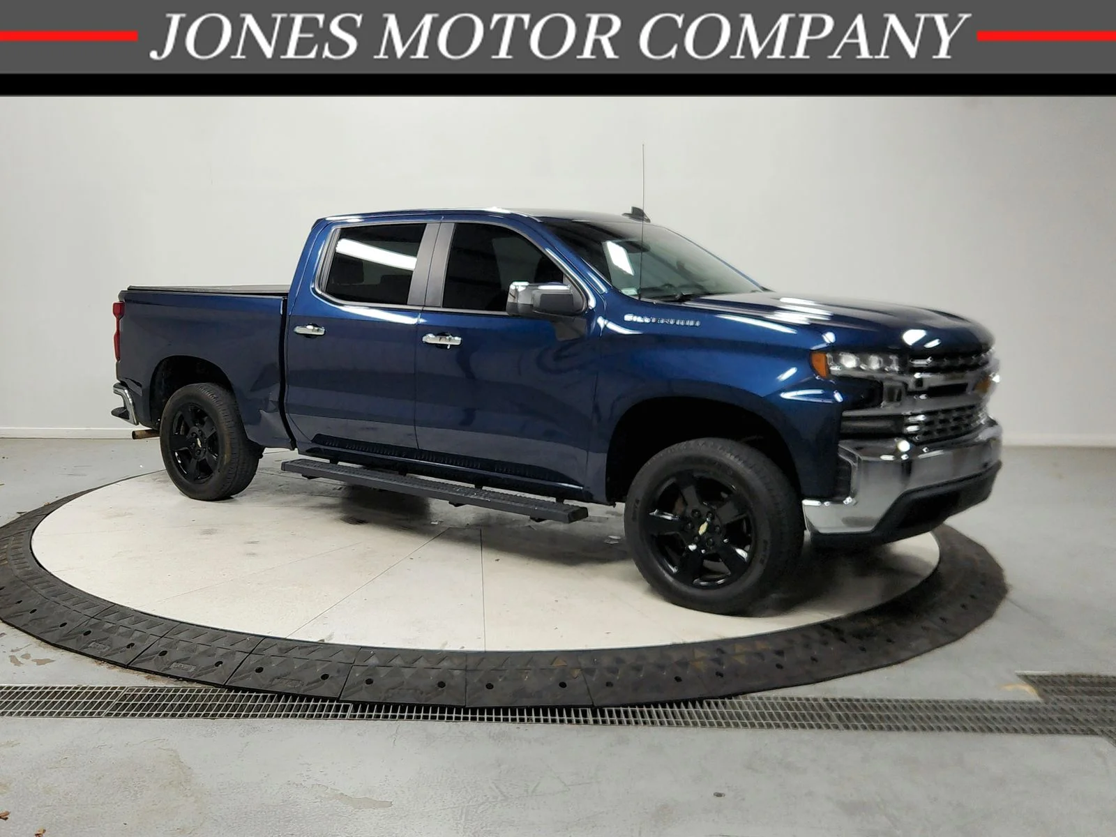 2019 Chevrolet Silverado 1500 Vehicle Photo in Savannah, TN 38372