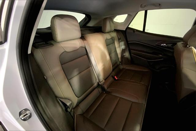 2025 Chevrolet Trax Vehicle Photo in Lees Summit, MO 64086