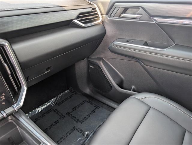 2024 GMC Acadia Vehicle Photo in AURORA, CO 80012-4011