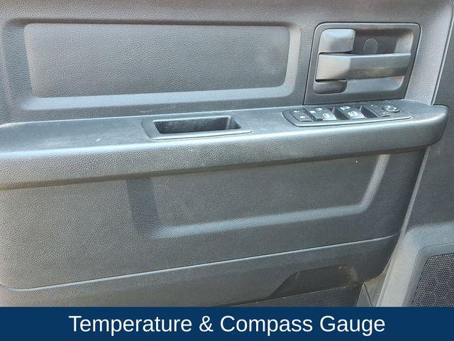 2014 Ram 1500 Vehicle Photo in DANBURY, CT 06810-5034