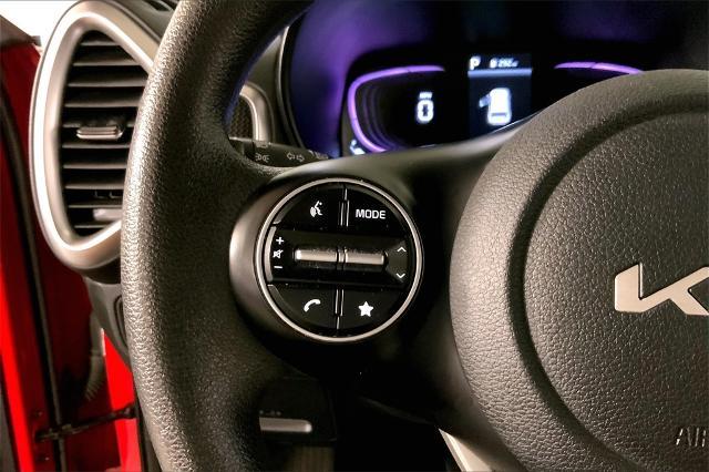 2024 Kia Soul Vehicle Photo in Lees Summit, MO 64086