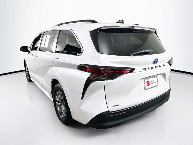 2022 Toyota Sienna Vehicle Photo in Flemington, NJ 08822