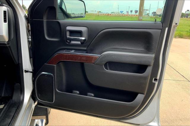 2019 GMC Sierra 2500 HD Vehicle Photo in TOPEKA, KS 66609-0000
