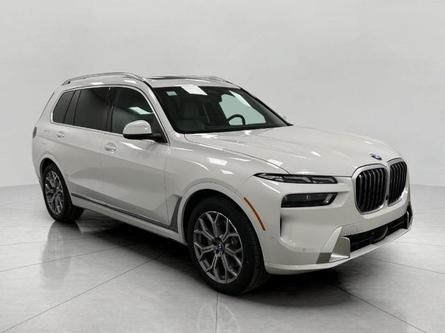 2026 BMW X7 xDrive40i Vehicle Photo in Appleton, WI 54913