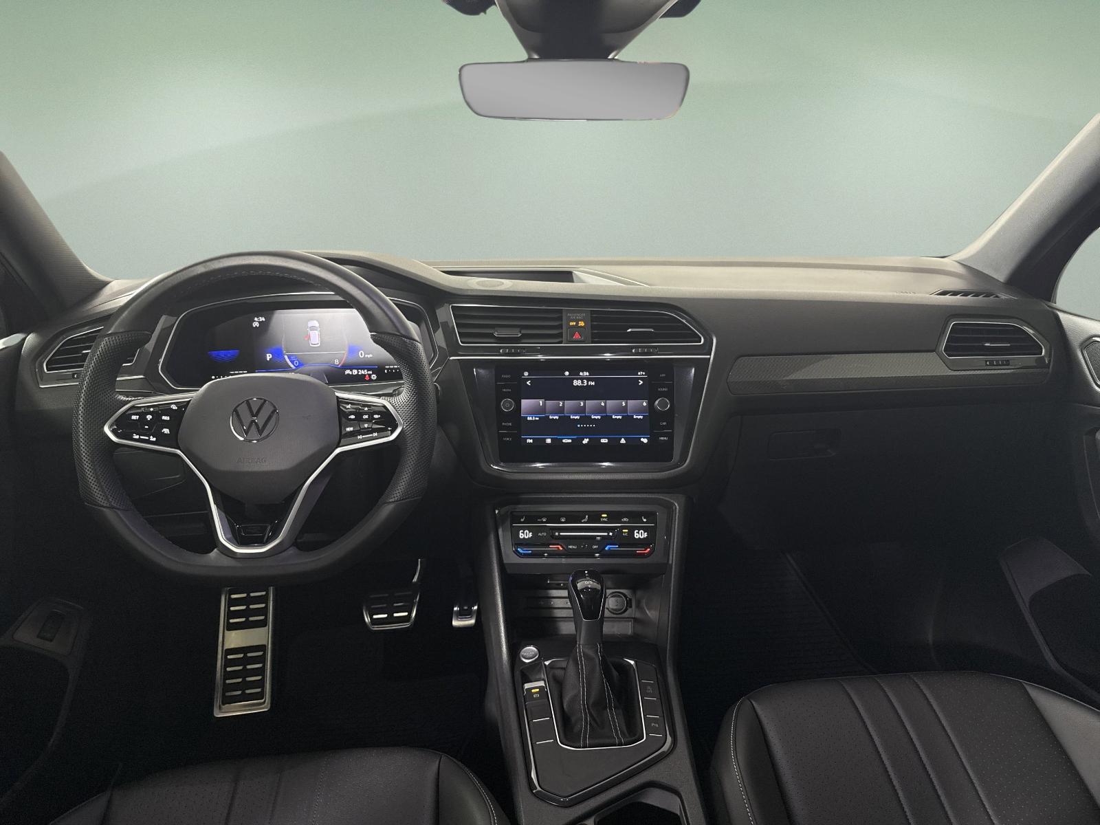 2024 Volkswagen Tiguan Vehicle Photo in Georgetown, TX 78626