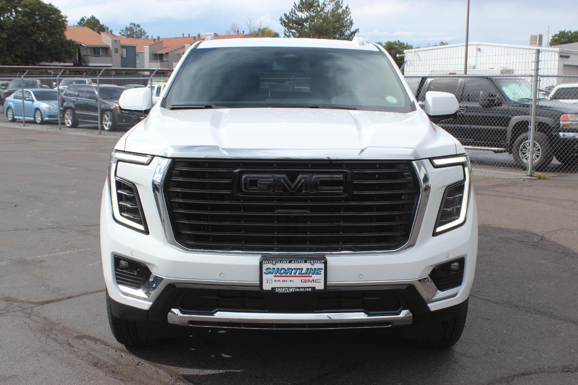 2025 GMC Yukon Vehicle Photo in AURORA, CO 80012-4011