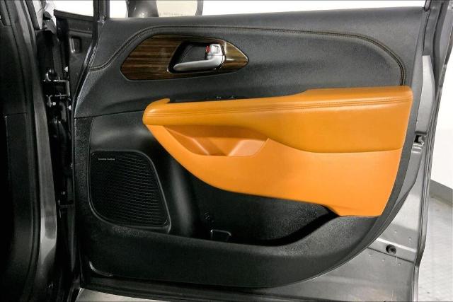 2022 Chrysler Pacifica Vehicle Photo in Kansas City, MO 64114