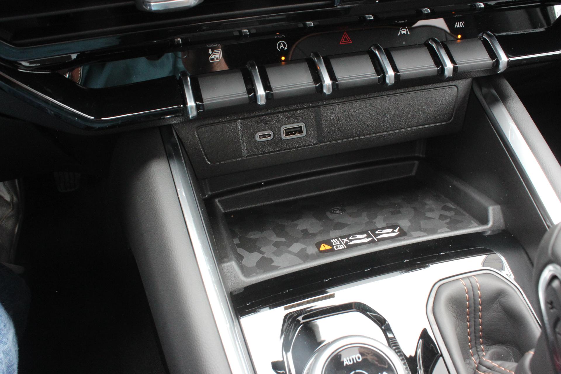 2026 GMC Canyon Vehicle Photo in AURORA, CO 80012-4011