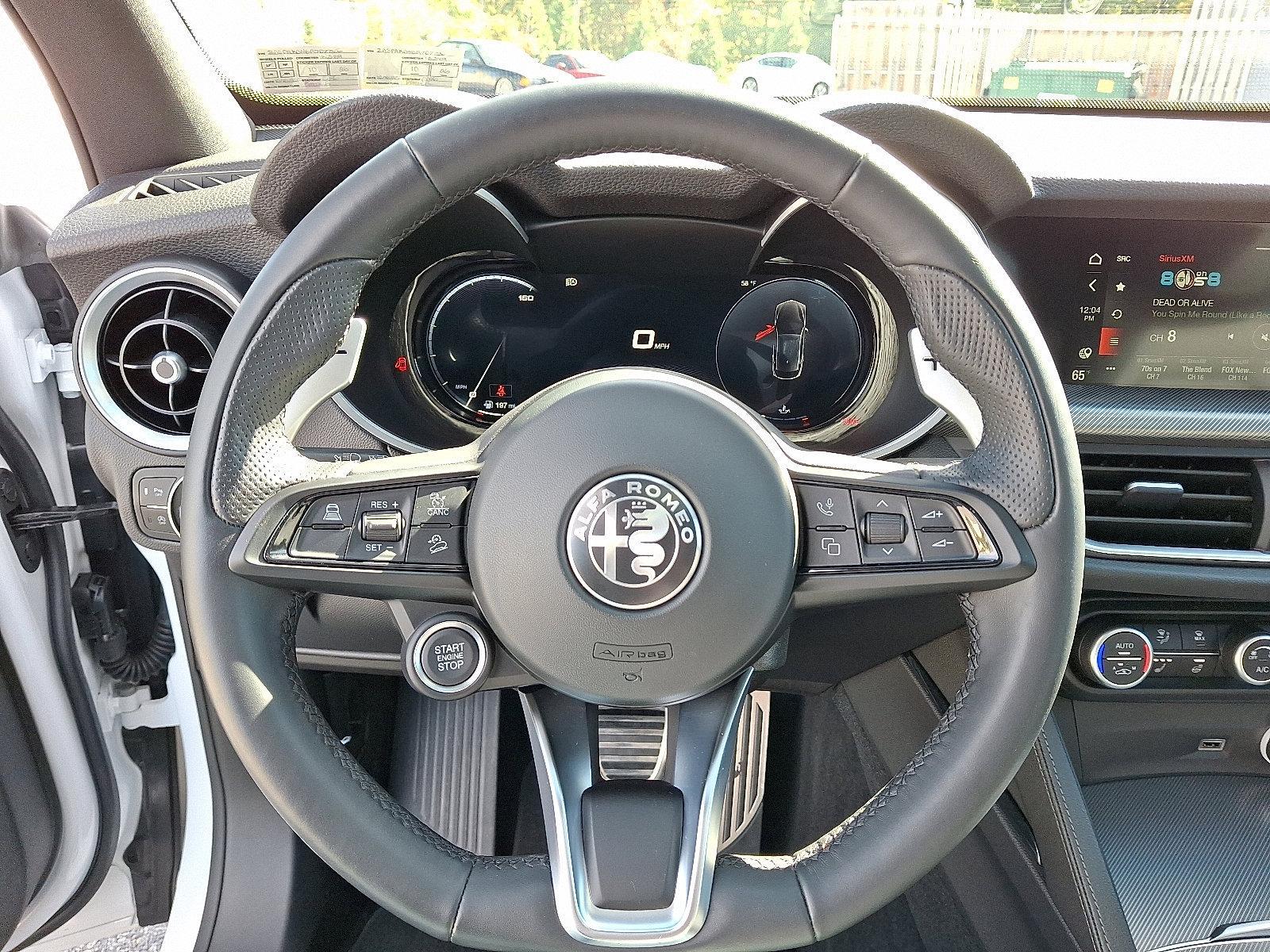 2024 Alfa Romeo Stelvio Vehicle Photo in Willow Grove, PA 19090