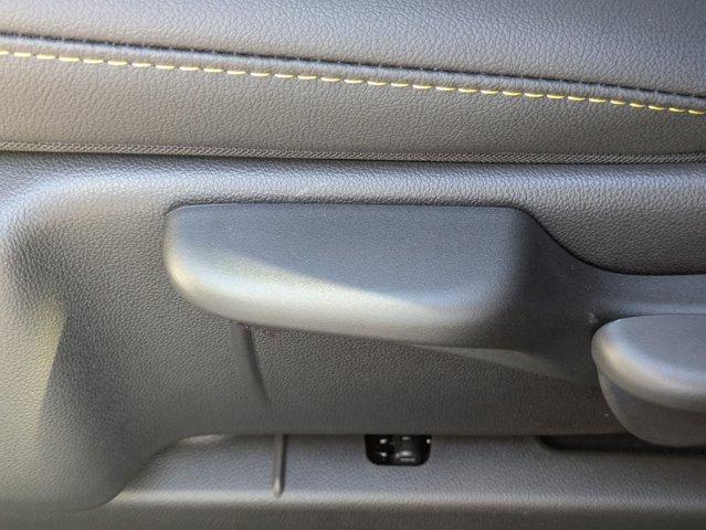 2025 Chevrolet Trax Vehicle Photo in BRUNSWICK, GA 31525-1881