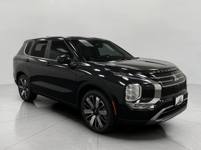 2025 Mitsubishi Outlander Vehicle Photo in Neenah, WI 54956