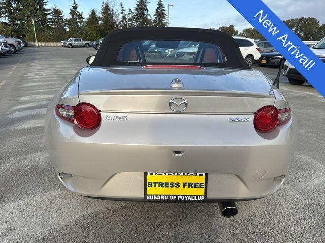 2022 Mazda MX-5 Miata Vehicle Photo in Puyallup, WA 98371