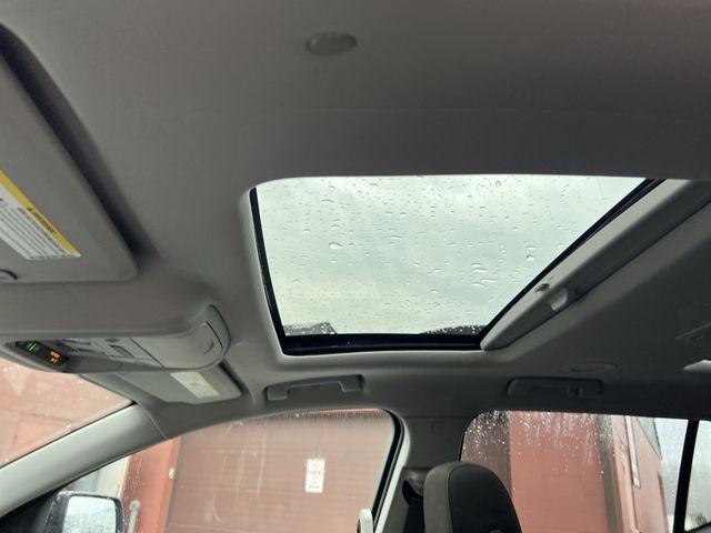 2023 GMC Acadia Vehicle Photo in Pleasant Hills, PA 15236