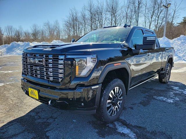 2025 GMC Sierra 2500 HD Vehicle Photo in Westbrook, ME 04092