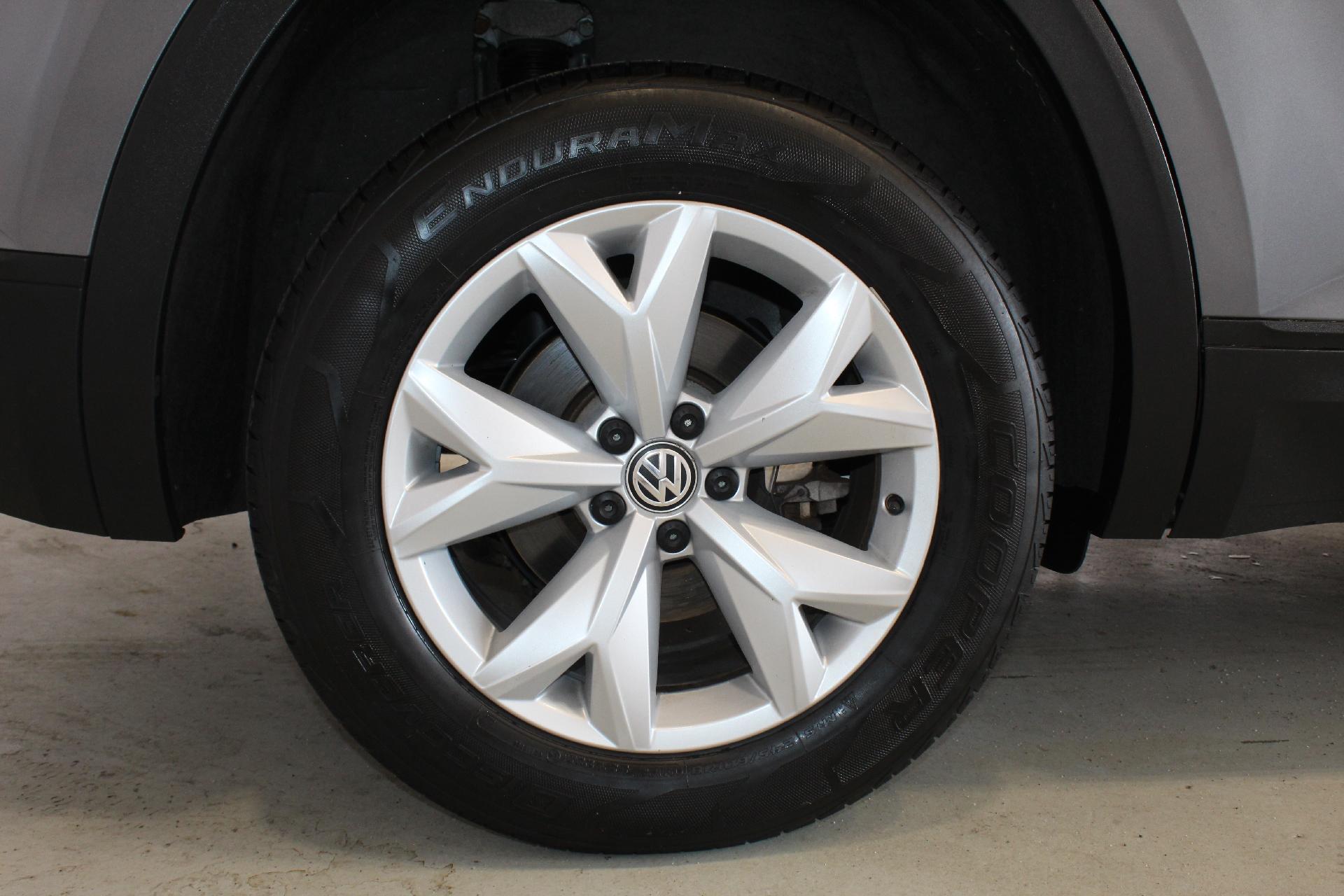 2018 Volkswagen Atlas Vehicle Photo in NORTHAMPTON, MA 01060-1120
