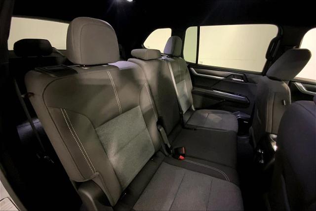 2025 GMC Acadia Vehicle Photo in INDEPENDENCE, MO 64055-1377