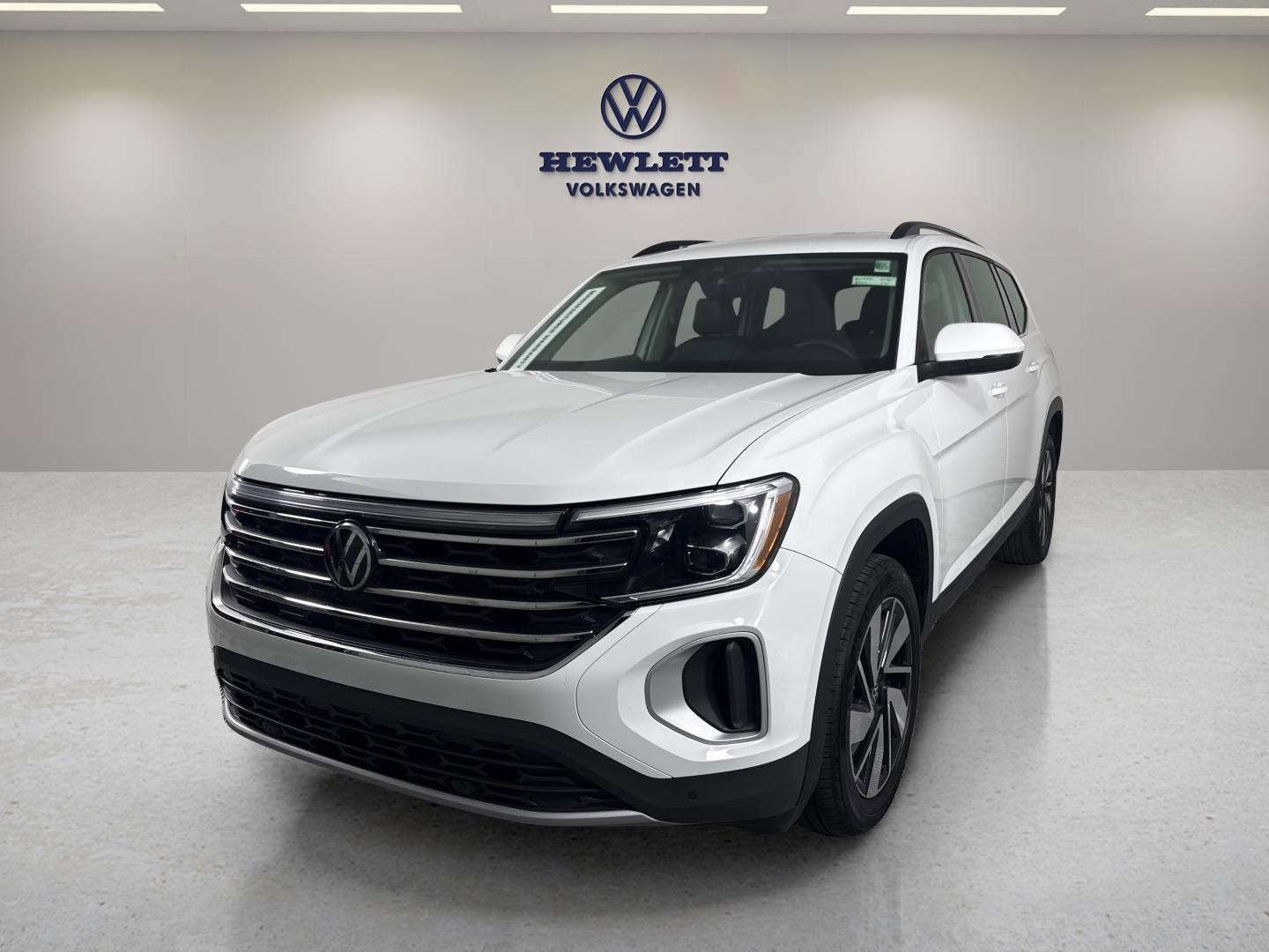 2025 Volkswagen Atlas Vehicle Photo in Georgetown, TX 78626