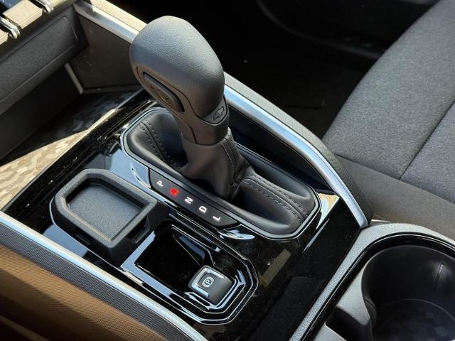 2025 Chevrolet Colorado Vehicle Photo in COLUMBIA, MO 65203-3903