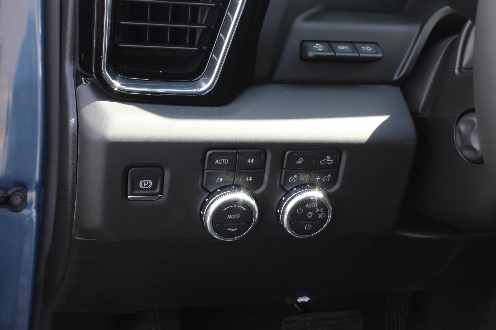 2025 GMC Sierra 1500 Vehicle Photo in AURORA, CO 80012-4011