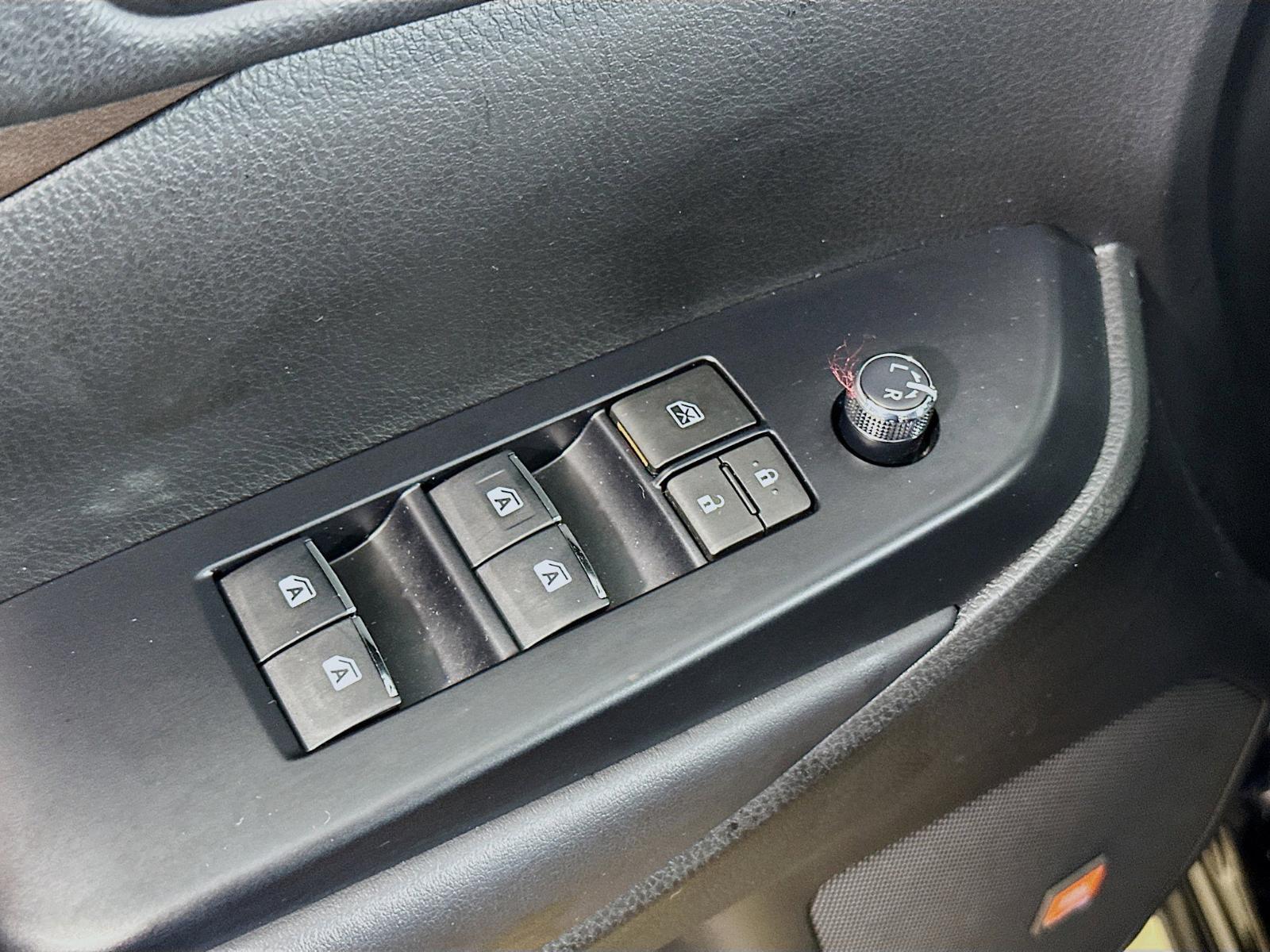 2018 Toyota Highlander Vehicle Photo in Langhorne, PA 19047