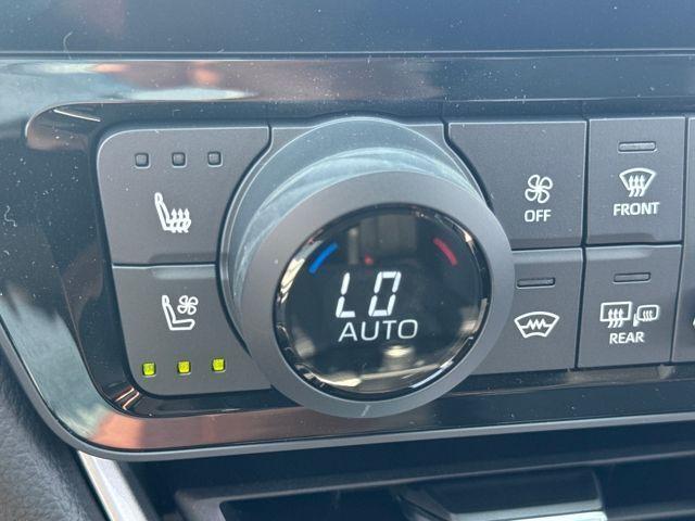 2025 Toyota Grand Highlander Vehicle Photo in Jonesboro, AR 72404