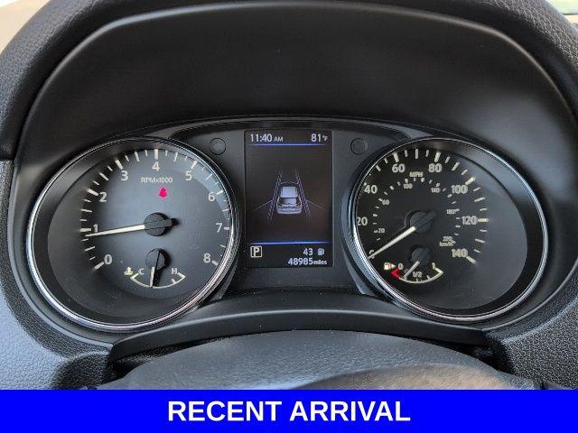 2020 Nissan Rogue Vehicle Photo in Merrillville, IN 46410