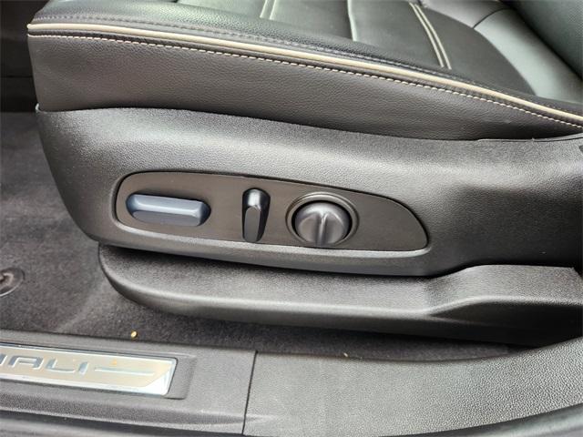 2023 GMC Acadia Vehicle Photo in AURORA, CO 80012-4011