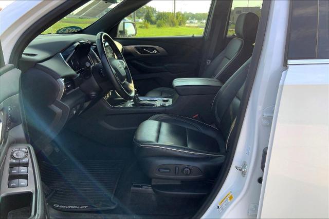 2023 Chevrolet Traverse Vehicle Photo in TOPEKA, KS 66609-0000