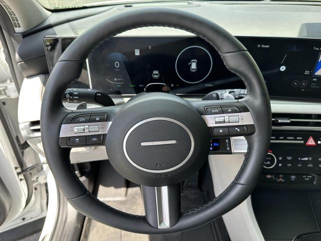 2025 Hyundai TUCSON Hybrid Vehicle Photo in Tucson, AZ 85712