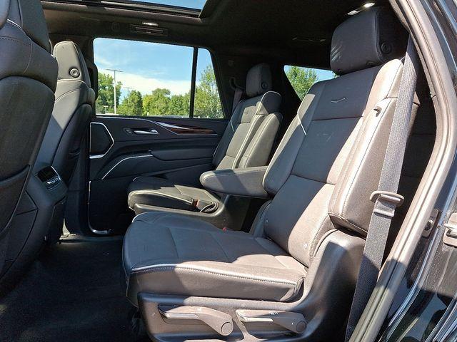 2024 Cadillac Escalade Vehicle Photo in DANBURY, CT 06810-5034