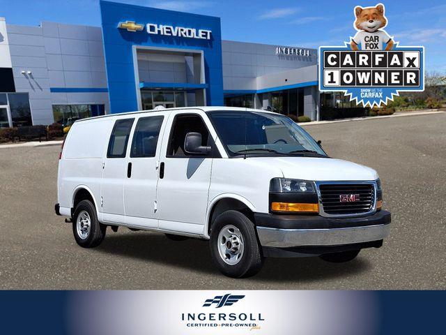 2023 GMC Savana Cargo 2500 Vehicle Photo in DANBURY, CT 06810-5034