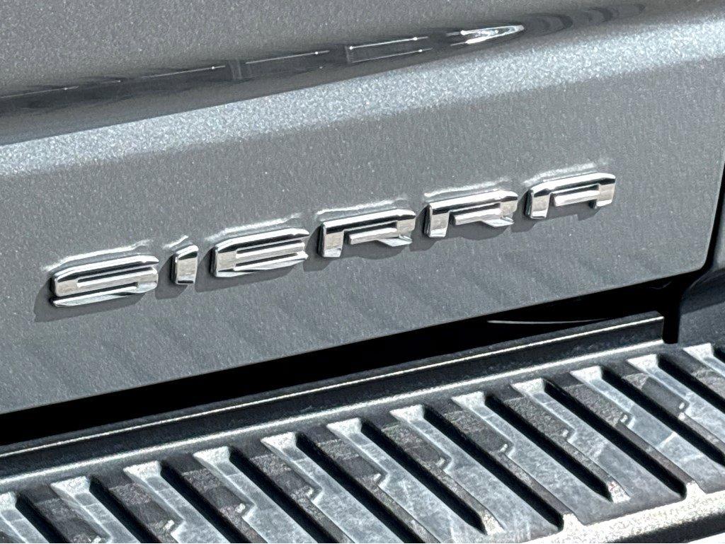 2023 GMC Sierra 1500 Vehicle Photo in SAVANNAH, GA 31406-4513