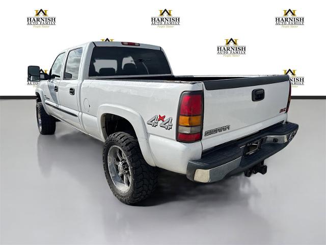 2005 GMC Sierra 2500 HD Vehicle Photo in EVERETT, WA 98203-5662
