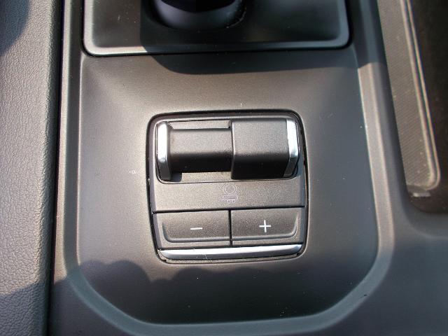 2024 GMC Sierra 1500 Vehicle Photo in LOWELL, MA 01852-4336